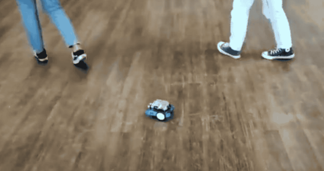 Dançar com Robô